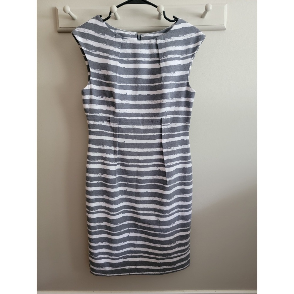 Calvin Klein Aize 6 Women's Sleeveless Striped Sheath Dress Gray White No Belt